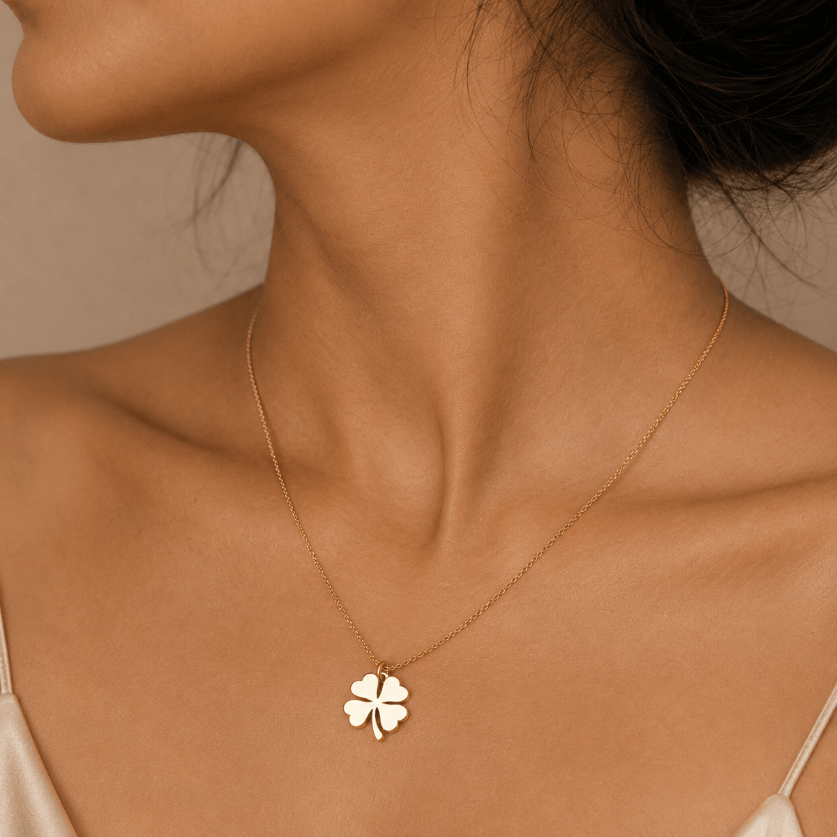 Lucky Clover Pendant Necklace - Pendant Store